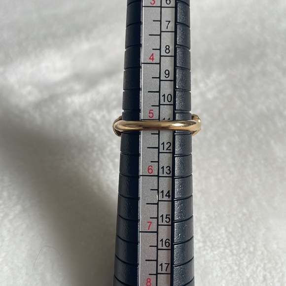 Vintage Avon Faux Opal Floral Ring - Picture 6 of 7